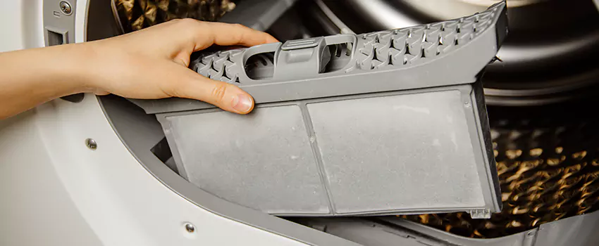 Signs Of A Clogged Dryer Lint Trap in Gretna, Louisiana